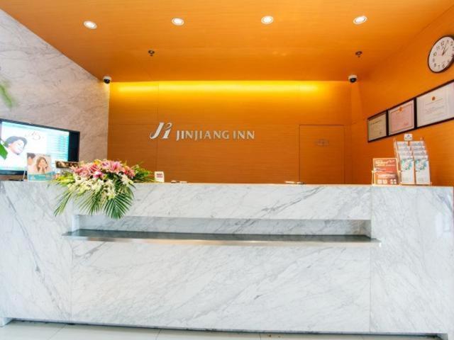 Jinjiang Inn Shanghai Hongqiao Hinge Tianshan West Road Exteriör bild
